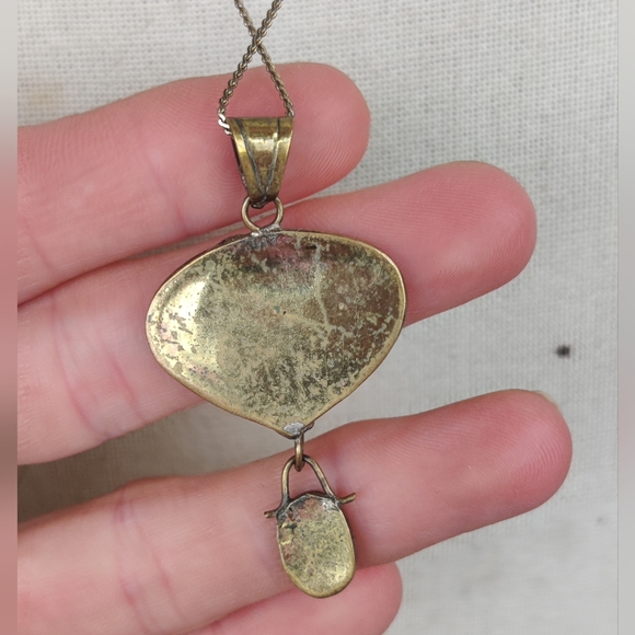 Vintage Abalone And Green Agate Pendant Necklace - Picture 5 of 7